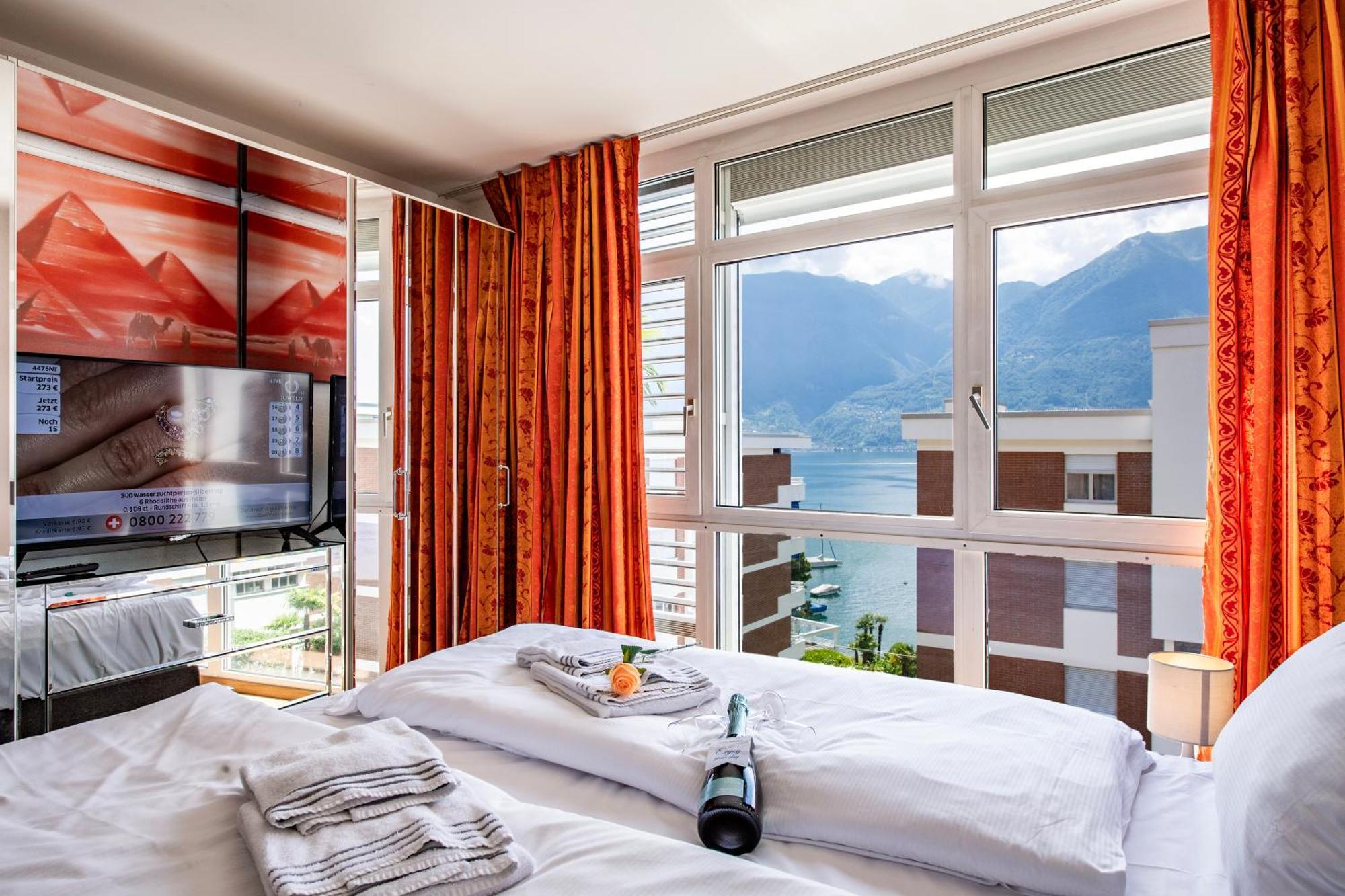 Divina Minusio - Happy Rentals Esterno foto
